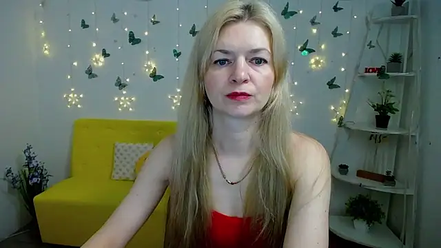 Snapshot of MelissaTyler chatting on March 23, 6:17 am MelissaTyler online show from March 23, 6:17 am
