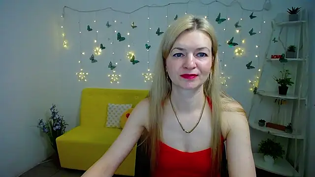 Snapshot of MelissaTyler chatting on March 25, 6:19 am MelissaTyler online show from March 25, 6:19 am
