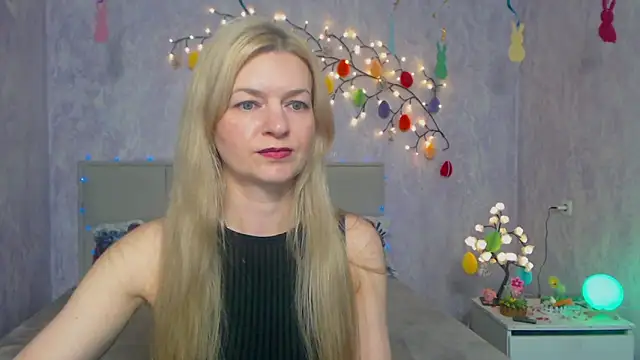 Snapshot of MelissaTyler chatting on March 31, 11:32 am MelissaTyler online show from March 31, 11:32 am