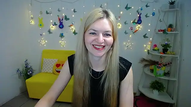 Snapshot of MelissaTyler chatting on April 7, 11:21 am MelissaTyler online show from April 7, 11:21 am