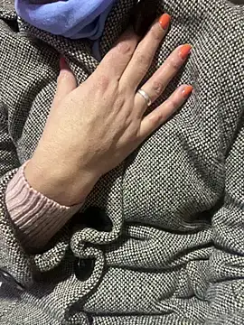 SexyMamiVee online show from January 13, 9:36 am