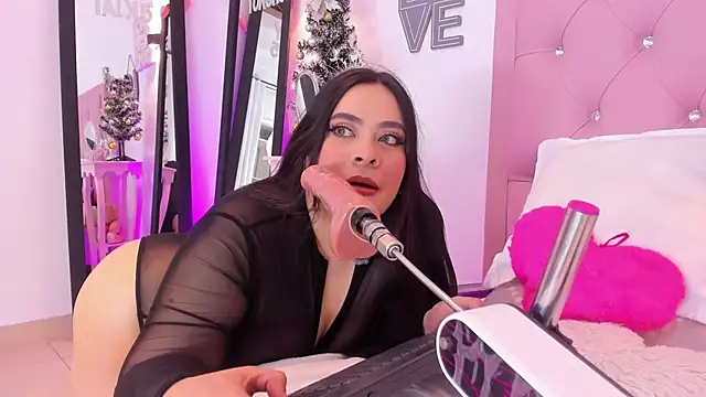 Monserratt J online show from January 9, 9:27 pm