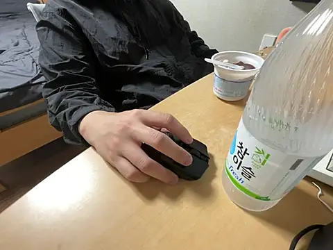 koreanbottom03 online show from January 11, 10:42 am