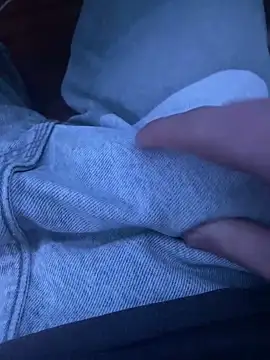 LittleGuy 2007 online show from April 5, 8:17 pm