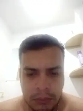 Snapshot of soytorres92 chatting on June 14, 6:37 am soytorres92 online show from June 14, 6:37 am