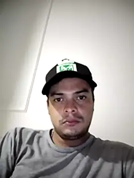 Snapshot of soytorres92 chatting on July 14, 1:08 am soytorres92 online show from July 14, 1:08 am