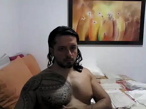 Snapshot of gonzzohunterr chatting on April 16, 4:02 am gonzzohunterr online show from April 16, 4:02 am