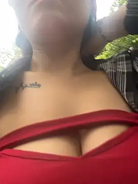 Molly-xiao online show from May 26, 8:32 am