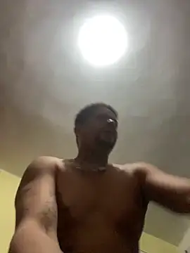 Dominicanobb online show from March 13, 5:47 am