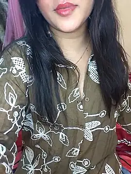 Saumyy online show from March 31, 4:51 pm