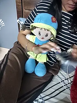 Snapshot of geetanjali_singh chatting on March 23, 5:17 pm geetanjali singh online show from March 23, 5:17 pm