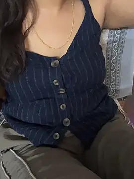Snapshot of geetanjali_singh chatting on May 7, 12:21 pm geetanjali singh online show from May 7, 12:21 pm