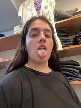 Snapshot of lele202526 chatting on March 12, 7:09 pm lele202526 online show from March 12, 7:09 pm