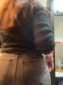 Snapshot of lele202526 chatting on April 9, 6:46 pm lele202526 online show from April 9, 6:46 pm