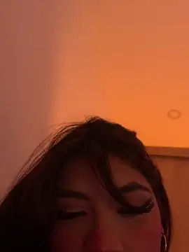 Snapshot of i_melissaa chatting on May 8, 7:41 pm i melissaa online show from May 8, 7:41 pm