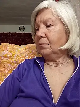 KlaudiaDarling online show from March 18, 9:18 pm