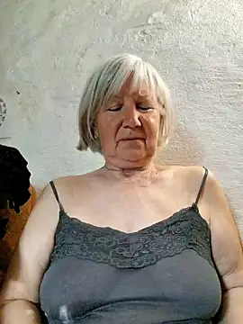 KlaudiaDarling online show from May 21, 3:30 pm