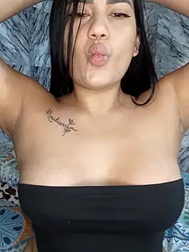 CummingTifany online show from January 16, 4:05 am