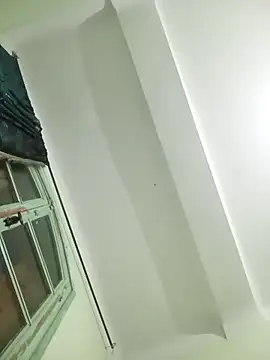 Snapshot of Zackttth chatting on February 4, 5:30 pm Zackttth online show from February 4, 5:30 pm