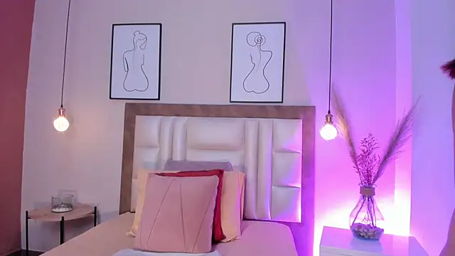 MiaaHarperr online show from January 16, 12:47 am