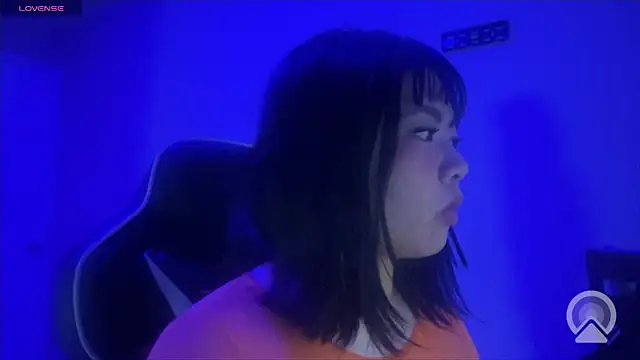 kuromixx444 online show from February 11, 6:51 am