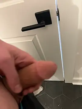 Snapshot of jasons1234 chatting on February 14, 5:15 am jasons1234 online show from February 14, 5:15 am