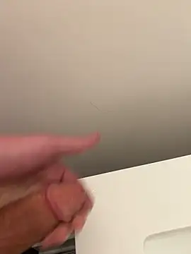 Snapshot of jasons1234 chatting on April 16, 10:49 am jasons1234 online show from April 16, 10:49 am