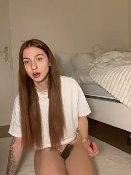 Snapshot of xvicoo chatting on February 19, 6:59 pm xvicoo online show from February 19, 6:59 pm