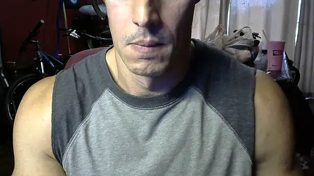 koolchillfun696969 online show from May 15, 12:17 am