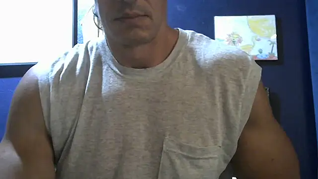 Snapshot of koolchillfun696969 chatting on August 3, 6:33 pm koolchillfun696969 online show from August 3, 6:33 pm