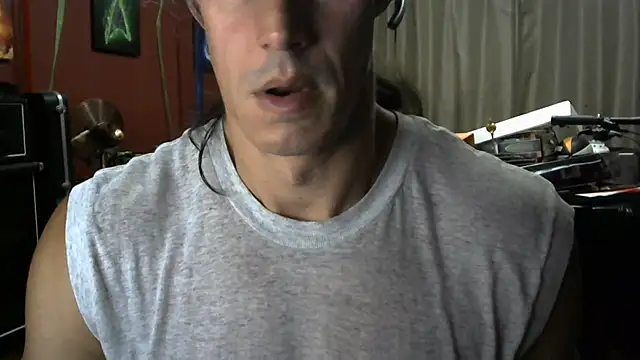 Snapshot of koolchillfun696969 chatting on August 7, 5:31 am koolchillfun696969 online show from August 7, 5:31 am