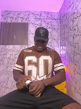 Snapshot of ArexBlack chatting on June 30, 11:28 pm ArexBlack online show from June 30, 11:28 pm