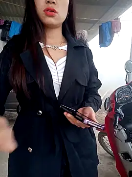 congchua977 online show from February 19, 1:23 am