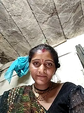 ISUKHD online show from June 4, 3:51 pm