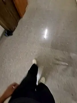 jerryrooh69 online show from April 1, 4:35 am