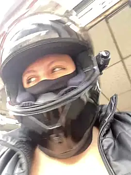 Scarlet auraa online show from February 7, 6:22 pm