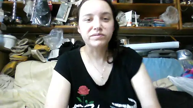 AmazingAllice online show from June 26, 11:25 am