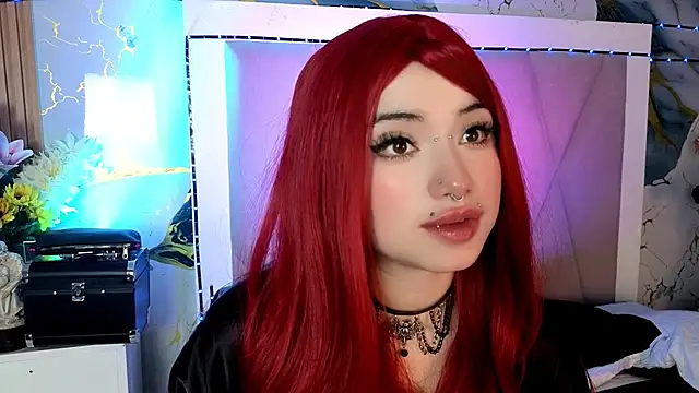 Sienna Desiree online show from March 28, 3:39 am