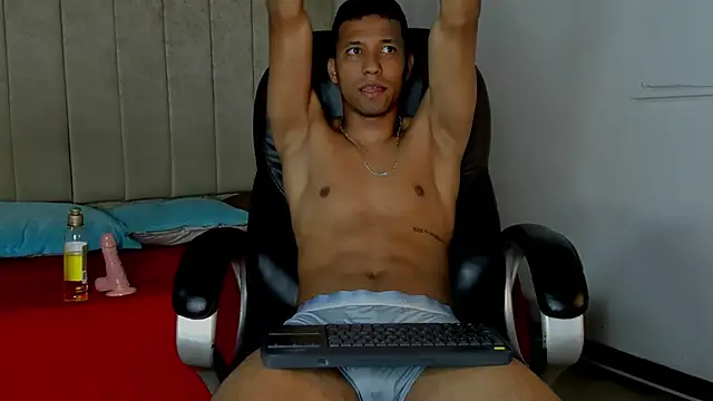 Liam Mush online show from February 17, 8:15 pm