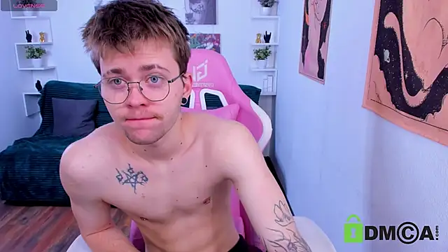 Tomas Norton online show from February 6, 5:34 am