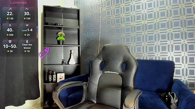 Snapshot of asher_lux chatting on May 16, 7:34 pm asher lux online show from May 16, 7:34 pm
