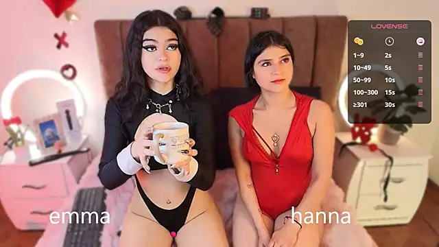 cutemma  online show from February 15, 6:15 pm