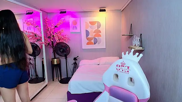 Sol rousse online show from January 8, 11:45 am