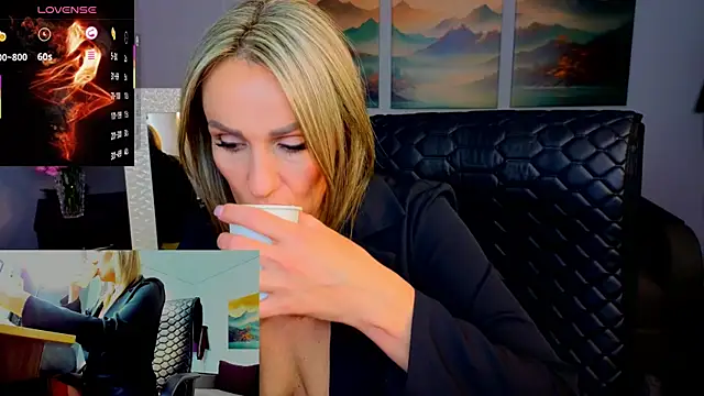Snapshot of Alisa_Allisen chatting on May 2, 12:48 am Alisa Allisen online show from May 2, 12:48 am