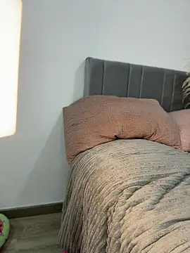 Talia Foxx online show from April 9, 6:19 am