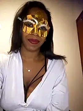 Snapshot of Lily-pretinha chatting on January 11, 3:00 am Lily-pretinha online show from January 11, 3:00 am