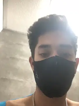 karan72819 online show from January 8, 7:10 am