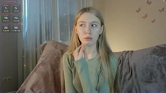 Snapshot of SirenThalassa chatting on February 8, 7:12 am SirenThalassa online show from February 8, 7:12 am