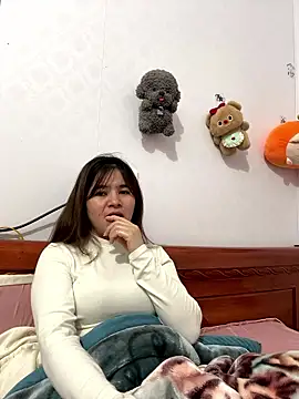 Snapshot of Small_big chatting on January 7, 1:41 am Small big online show from January 7, 1:41 am