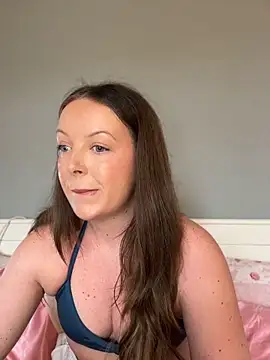 Snapshot of Nova-Vixen chatting on June 3, 9:34 am Nova-Vixen online show from June 3, 9:34 am